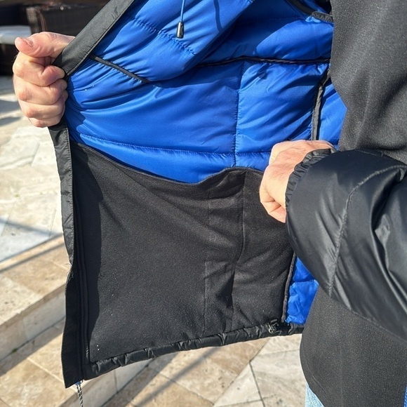 Columbia 🎉HP🎉🎆Sale🎆black and blue hooded insulated jacket - Picture 6 of 12